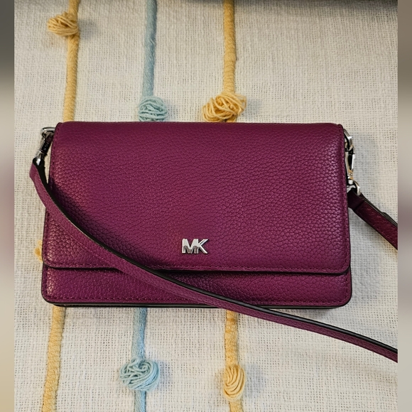 Michael Kors Crossbody Bag EUC